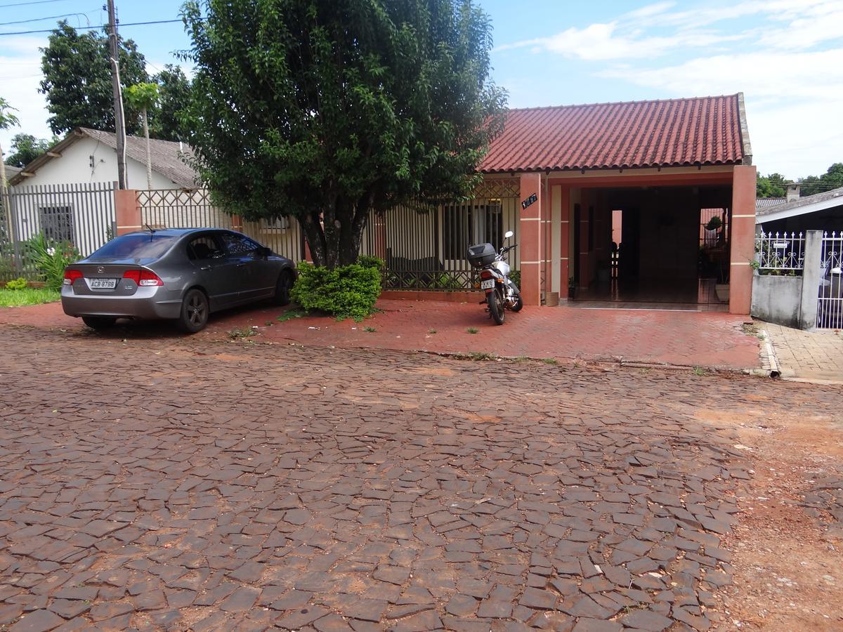 Casa Da Helo Quartos Em Foz Hotel Foz do Iguaçu Eksteriør billede