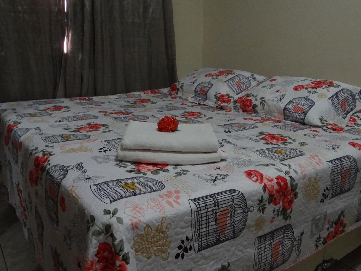 Casa Da Helo Quartos Em Foz Hotel Foz do Iguaçu Eksteriør billede